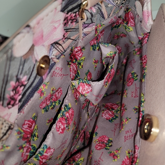 BETSEY JOHNSON Triple Compartment Satchel with Scarf - Picture 13 of 16